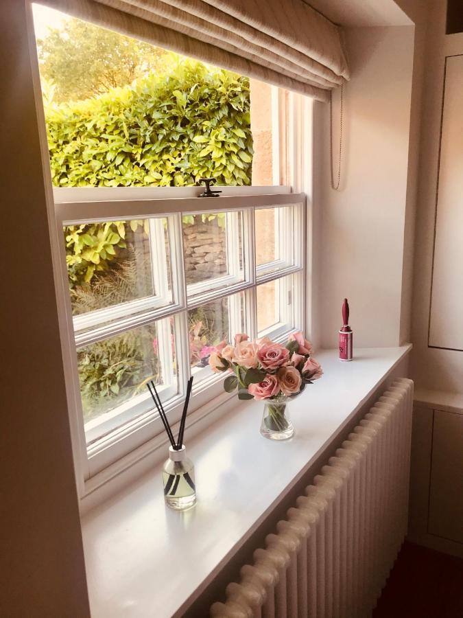 The Old Post Office Studio Apartment In A Beautiful Cotswold Village Cirencester Zewnętrze zdjęcie