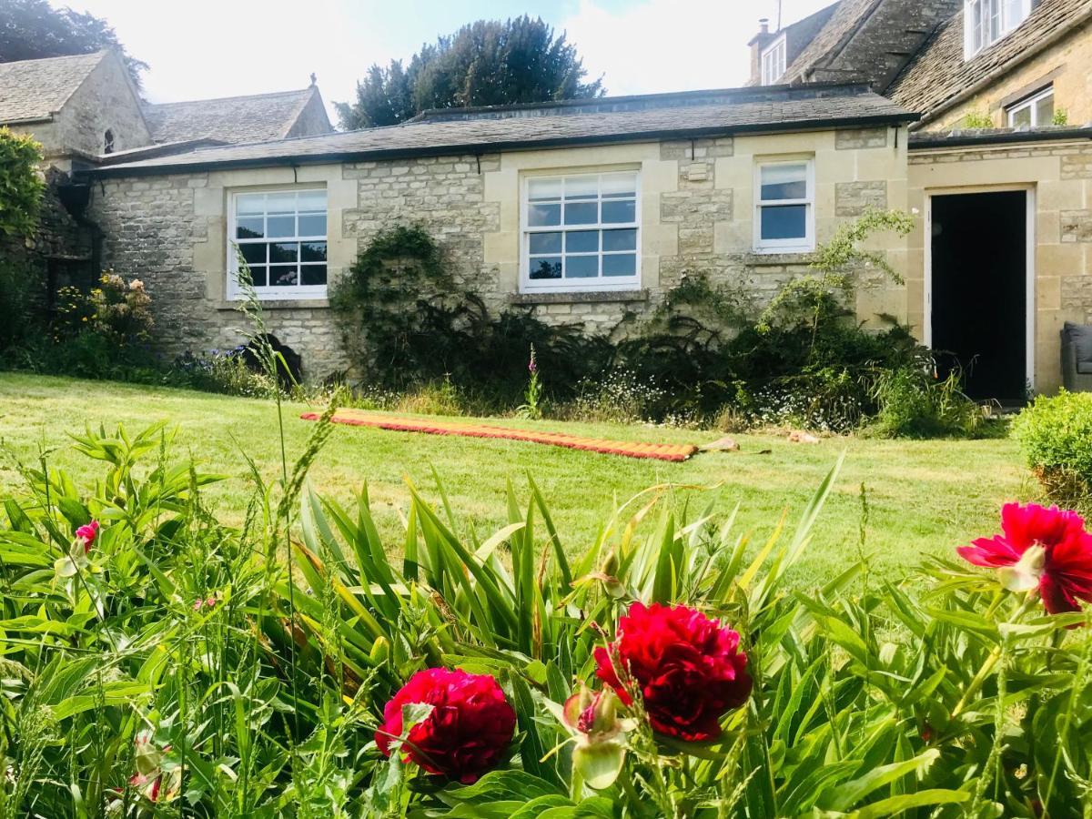The Old Post Office Studio Apartment In A Beautiful Cotswold Village Cirencester Zewnętrze zdjęcie